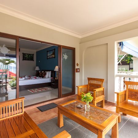 Le Relax Hotel And Restaurant Anse Royale Eksteriør bilde