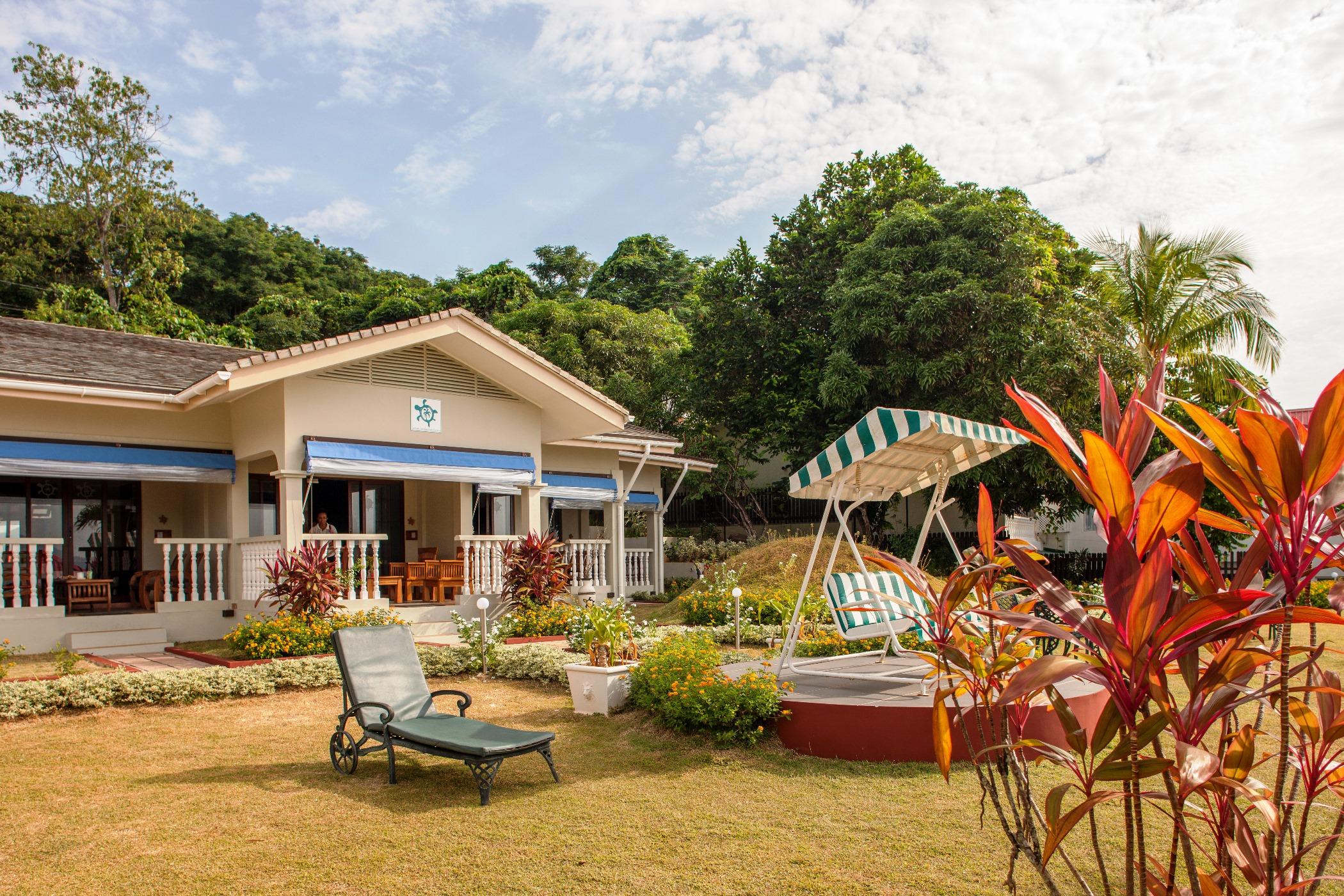 Le Relax Hotel And Restaurant Anse Royale Eksteriør bilde