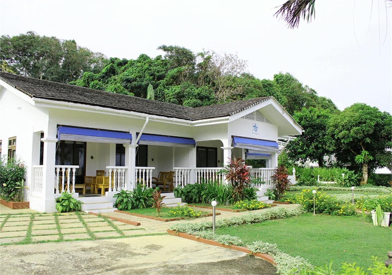 Le Relax Hotel And Restaurant Anse Royale Eksteriør bilde