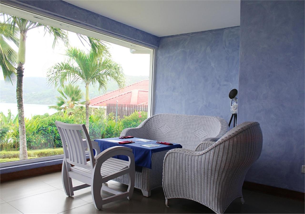 Le Relax Hotel And Restaurant Anse Royale Eksteriør bilde